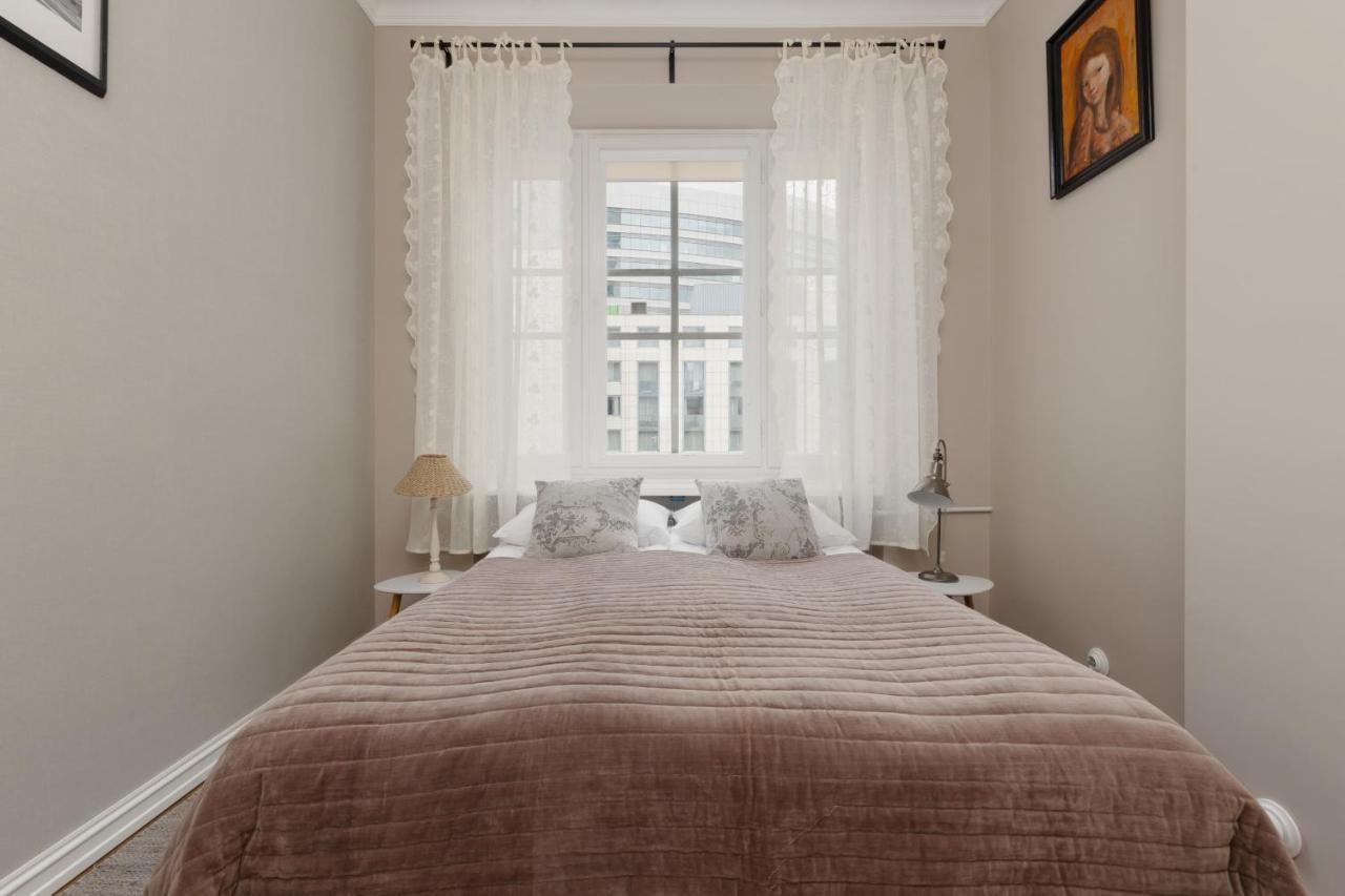 Metro Rondo Onz Apartment By Noclegi Renters Warsaw Ngoại thất bức ảnh